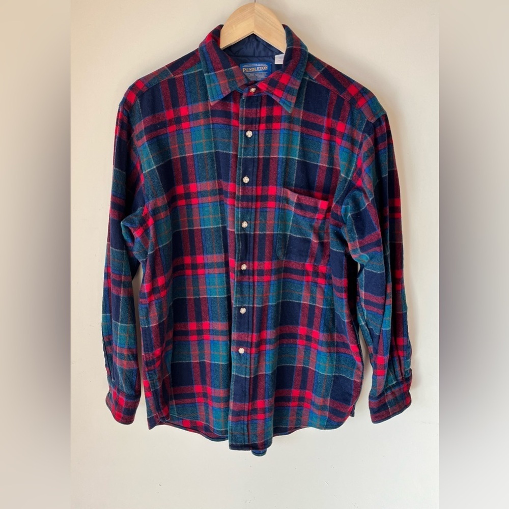 Pendleton Flannel Virgin Wool Red Plaid Button Up Men’s Classic Shirt Size Large